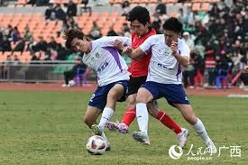 年薪5000万球星竟打包免费水！#篮球